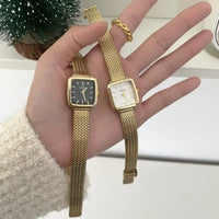 Retro Simple Quartz Watch